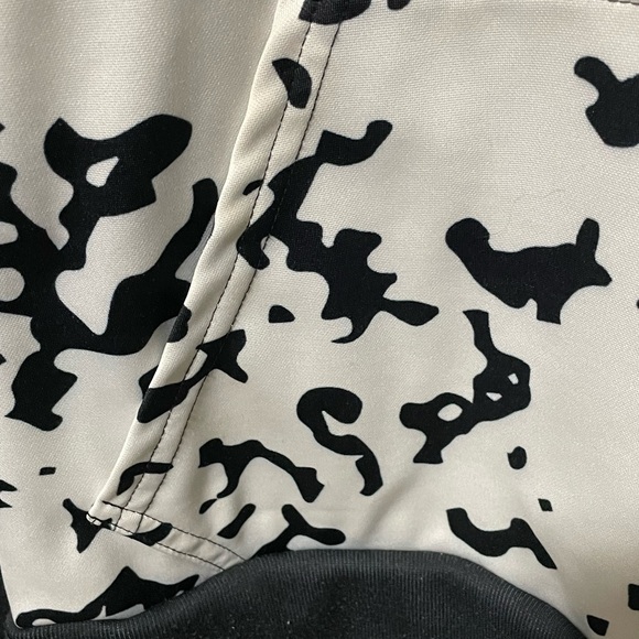 Vapor95 Hoodie 🔥🔥 - Picture 2 of 8